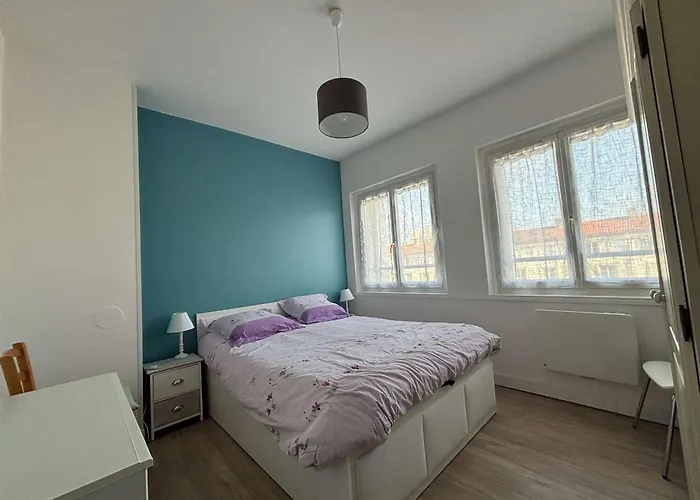 T3 Lumineux Au Centre De Royan, A 500m De La - Fr-1-494-222 Apartament